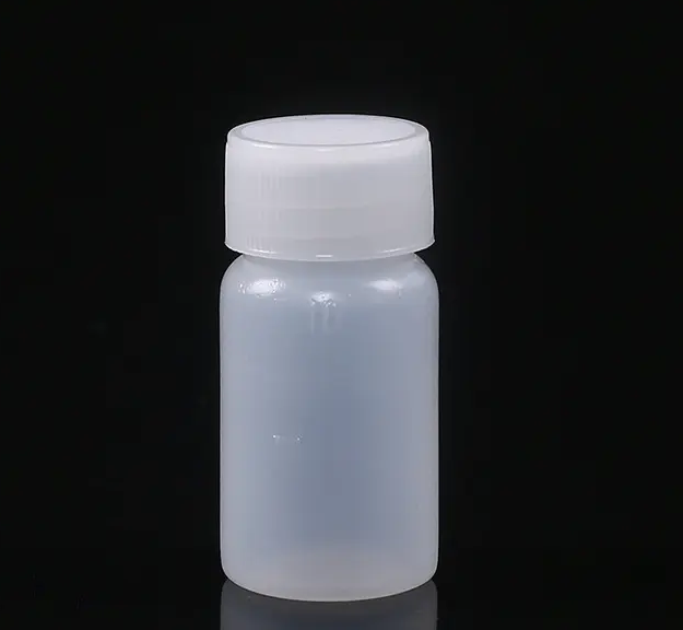 上转换纳米棒表面修饰聚乙二醇血卟啉